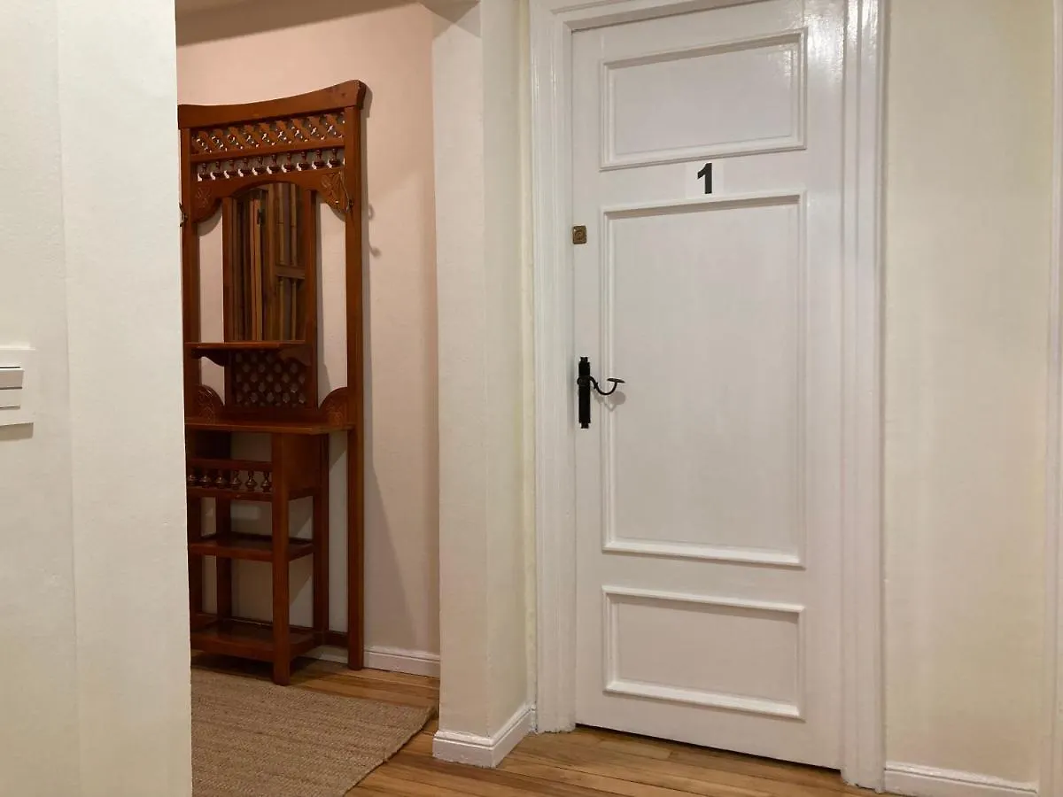 Akasha Arima Bed & Breakfast San Sebastian
